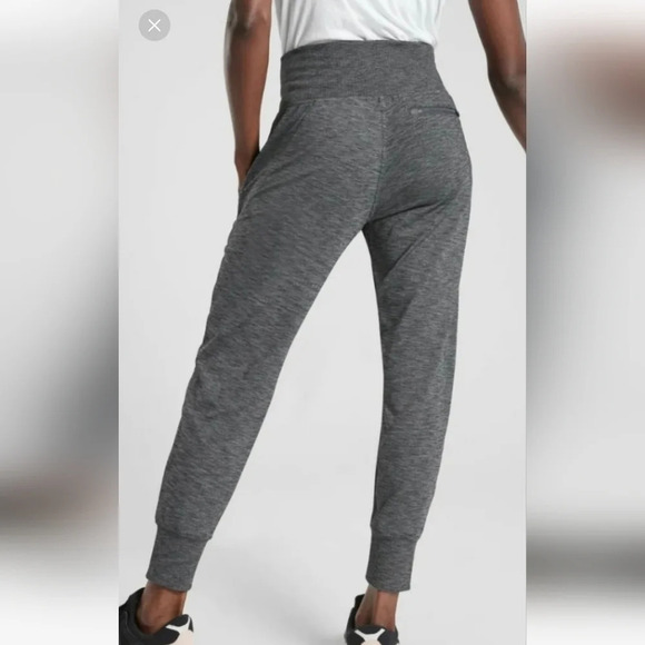 Athleta venice jogger pant back zipper size LT - Picture 2 of 12